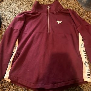 Maroon pull over